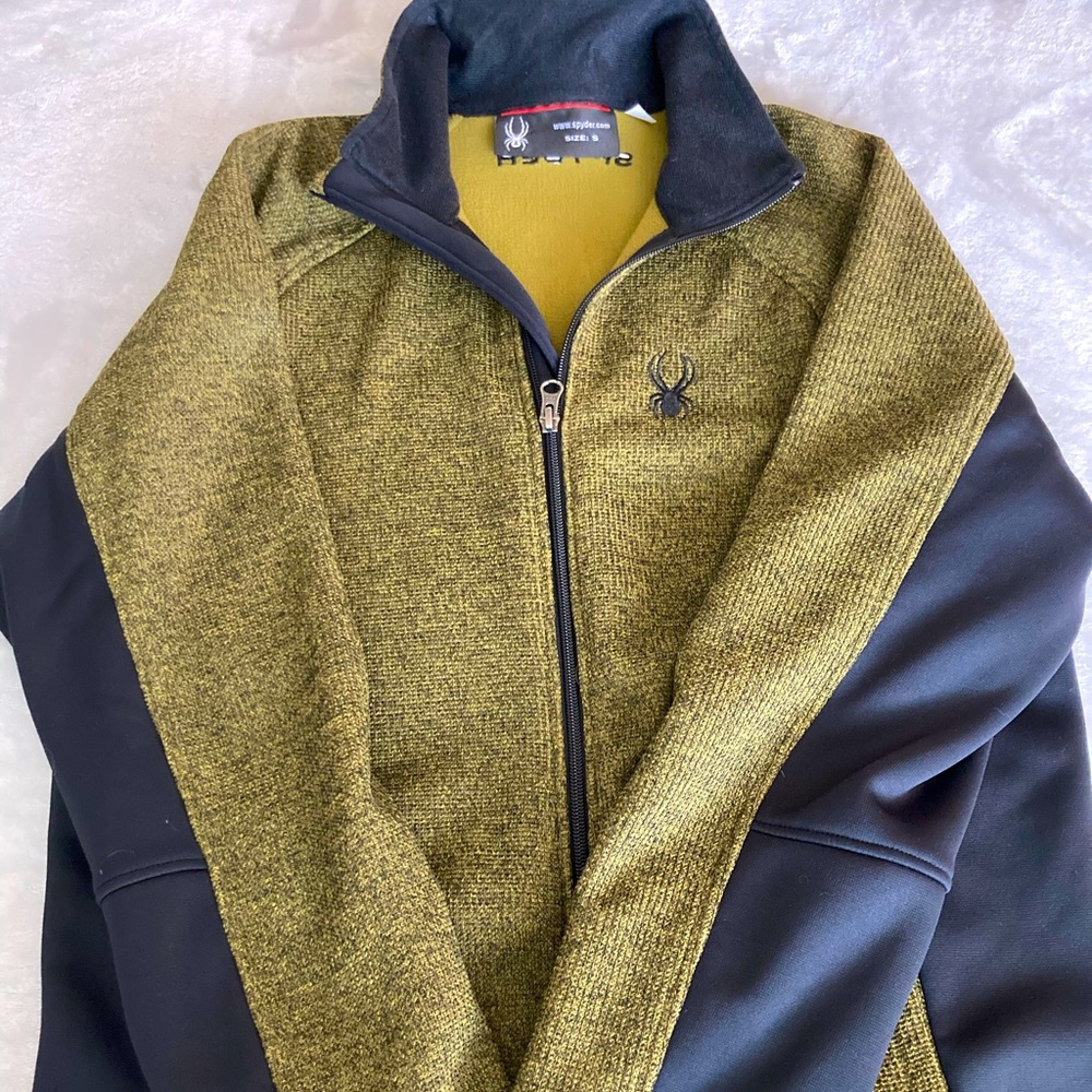 Small spider jacket